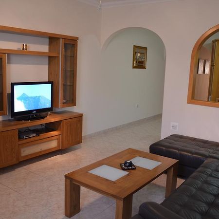 The April Maisonette Marsaskala Kültér fotó